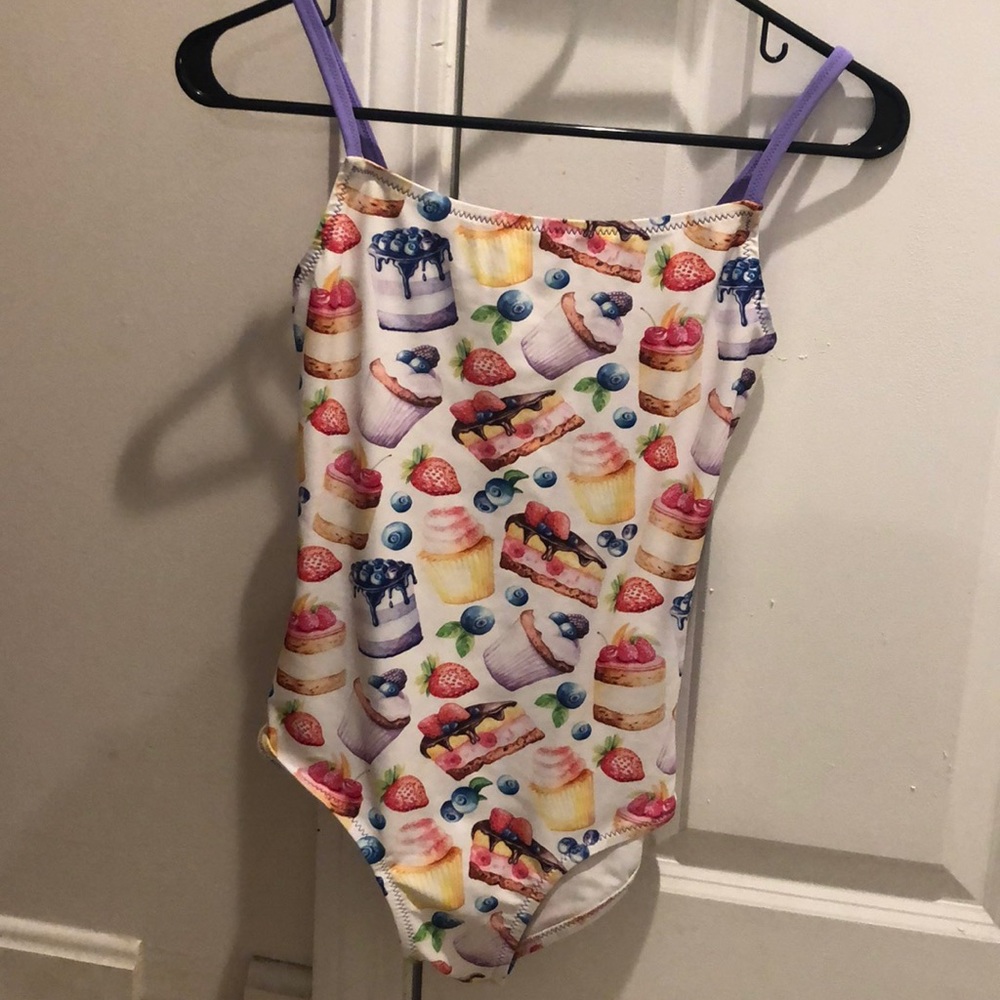 Chameleon ballet cupcake leotard Size M